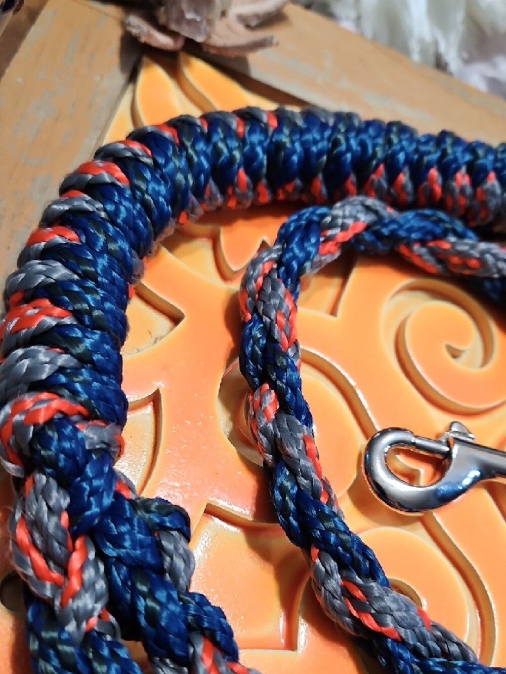 Hand Crafted Hand Braided Thick Paracord Dog Training Leash NEW - Picture 5 of 11